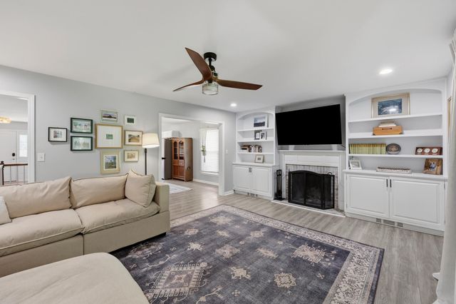 605 & 607 Camino Drive, Lexington, KY 40502