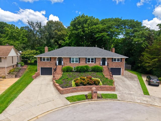 605 & 607 Camino Drive, Lexington, KY 40502