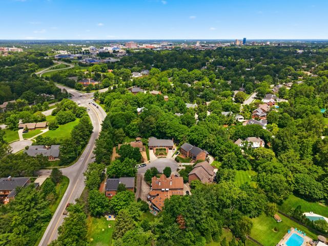 605 & 607 Camino Drive, Lexington, KY 40502