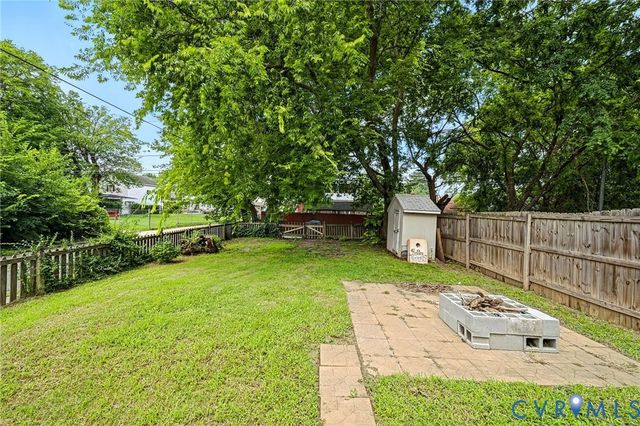 1915 Dinwiddie Ave, Richmond, VA 23224