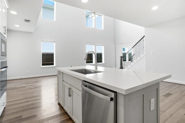 2240 Drake Street, Fort Worth, TX 76008