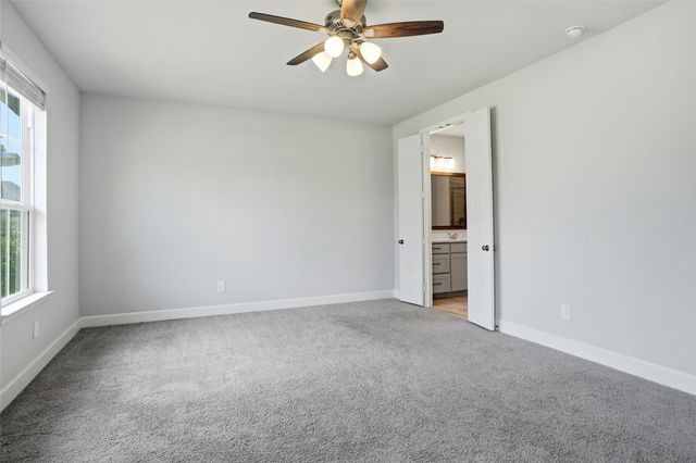 2240 Drake Street, Fort Worth, TX 76008