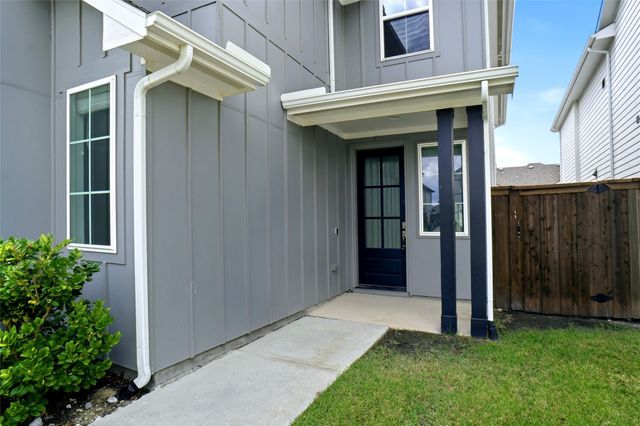 2240 Drake Street, Fort Worth, TX 76008