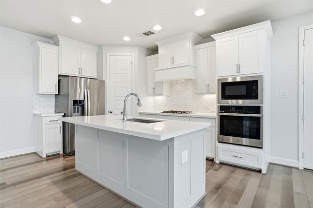 2240 Drake Street, Fort Worth, TX 76008