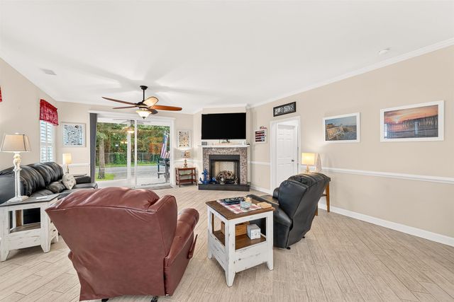 850 Cardinal Pl., North Myrtle Beach, SC 29582