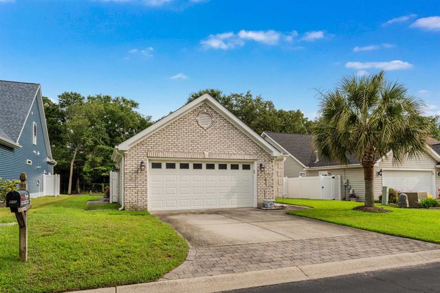 850 Cardinal Pl., North Myrtle Beach, SC 29582