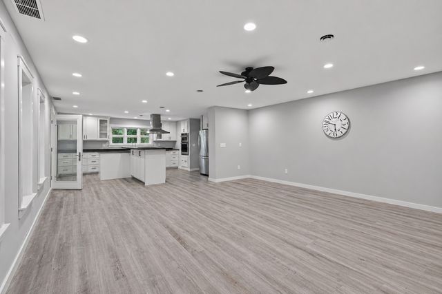 635 Seven Mile Ridge Rd, Indian Mound, TN 37079