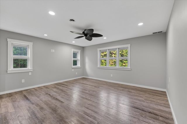 635 Seven Mile Ridge Rd, Indian Mound, TN 37079