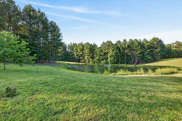 635 Seven Mile Ridge Rd, Indian Mound, TN 37079