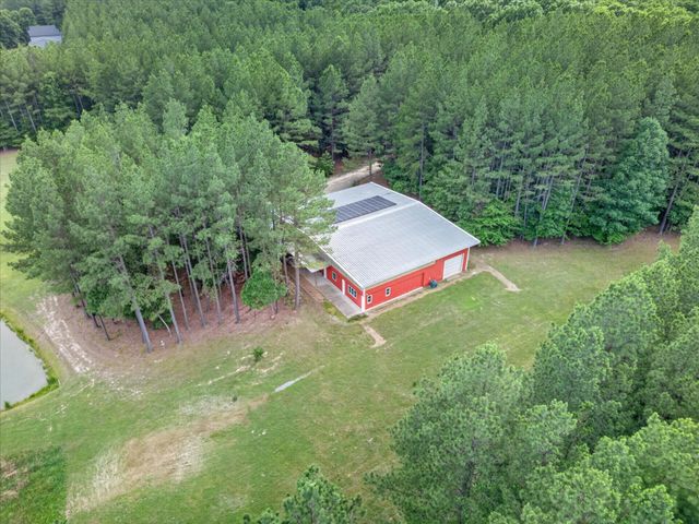635 Seven Mile Ridge Rd, Indian Mound, TN 37079