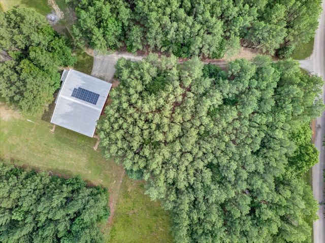 635 Seven Mile Ridge Rd, Indian Mound, TN 37079