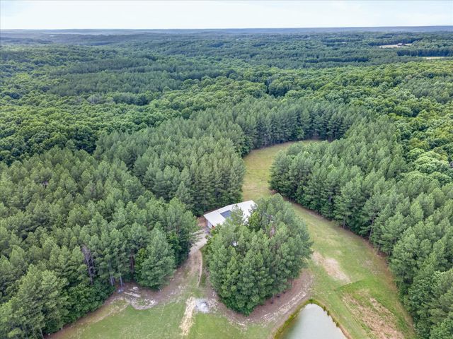 635 Seven Mile Ridge Rd, Indian Mound, TN 37079