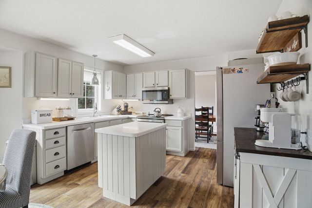 9440 Jergen Place S, Cottage Grove, MN 55016