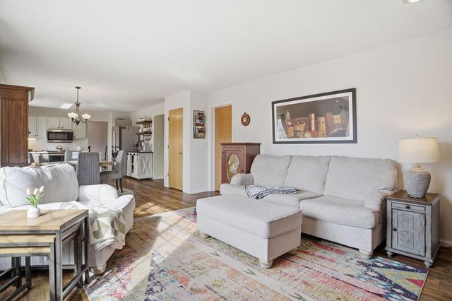 9440 Jergen Place S, Cottage Grove, MN 55016