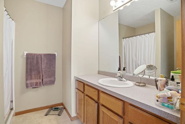 9440 Jergen Place S, Cottage Grove, MN 55016