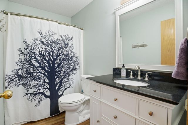 9440 Jergen Place S, Cottage Grove, MN 55016