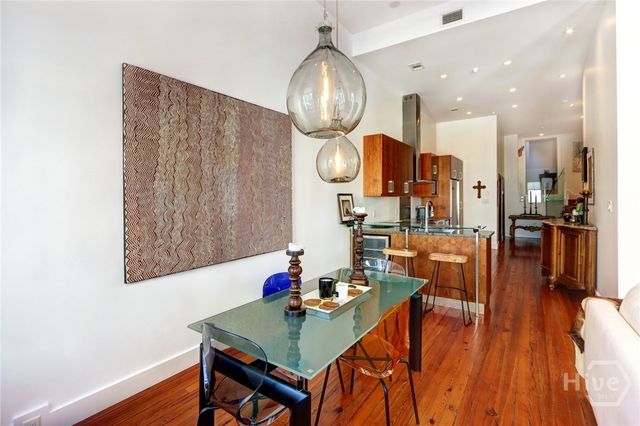 9 W York Street 306, Savannah, GA 31401