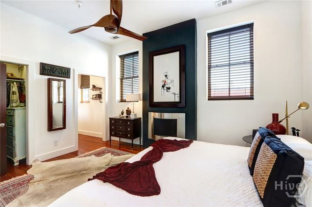 9 W York Street 306, Savannah, GA 31401