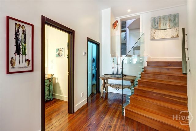 9 W York Street 306, Savannah, GA 31401