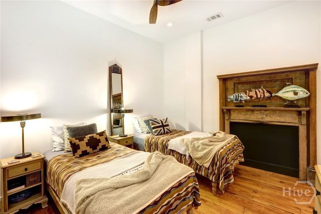 9 W York Street 306, Savannah, GA 31401