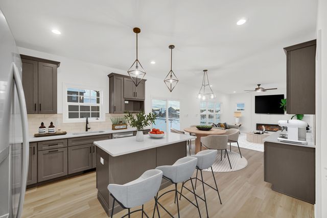 714 Druim Trail, Crown Point, IN 46307