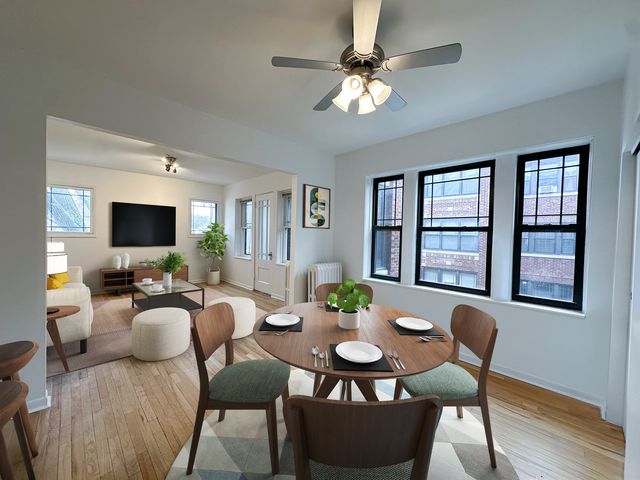 506 Madison Street 2S, Oak Park, IL 60302