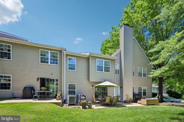 184 VICTORIA CT, Doylestown, PA 18901