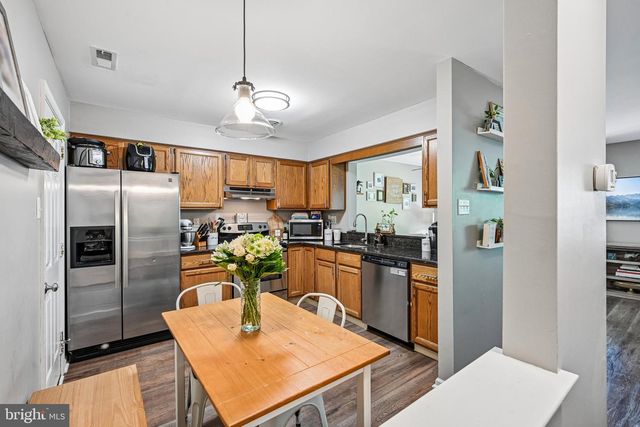 184 VICTORIA CT, Doylestown, PA 18901