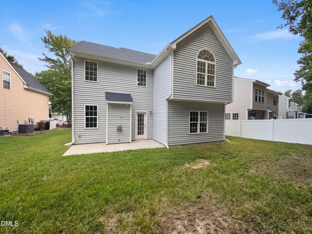 8213 Marshall Brae Drive, Raleigh, NC 27616