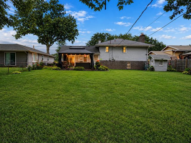 5324 Johnson Street, Merrillville, IN 46410