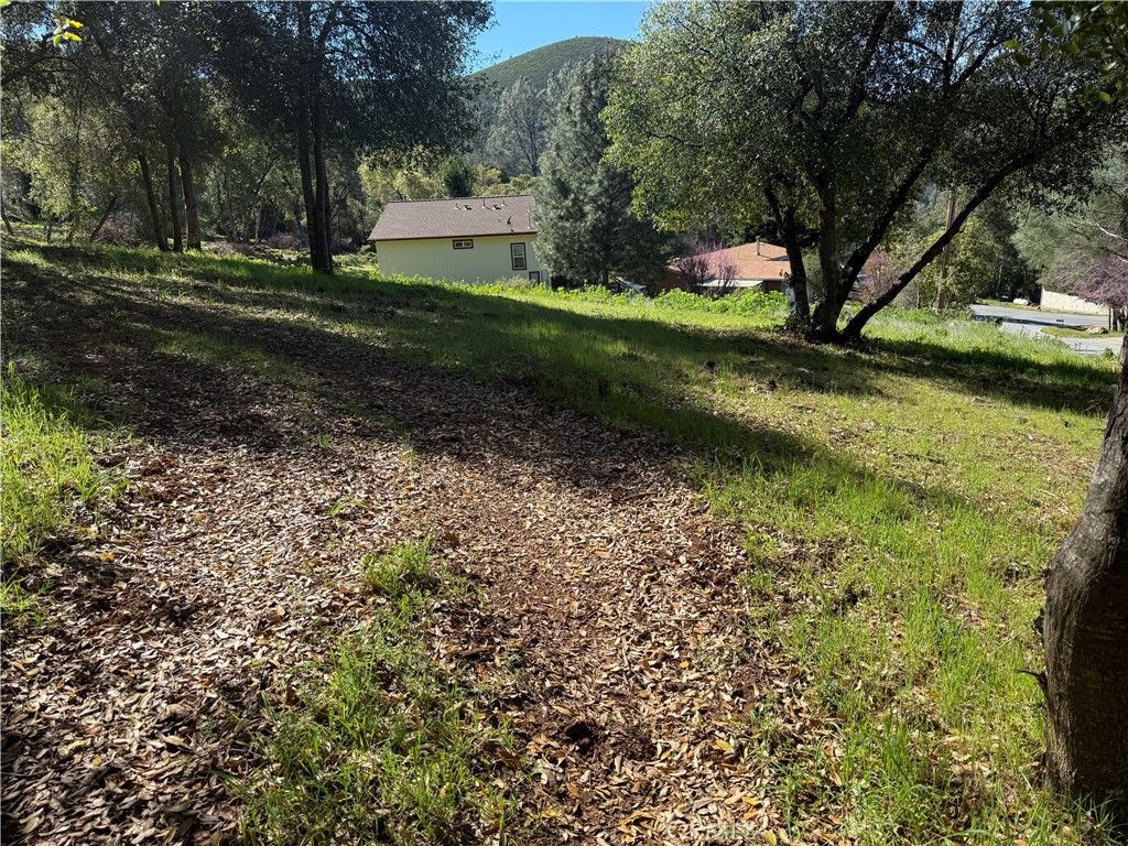 Image 9 of property listing at 3630 Westridge, Kelseyville, CA 95451