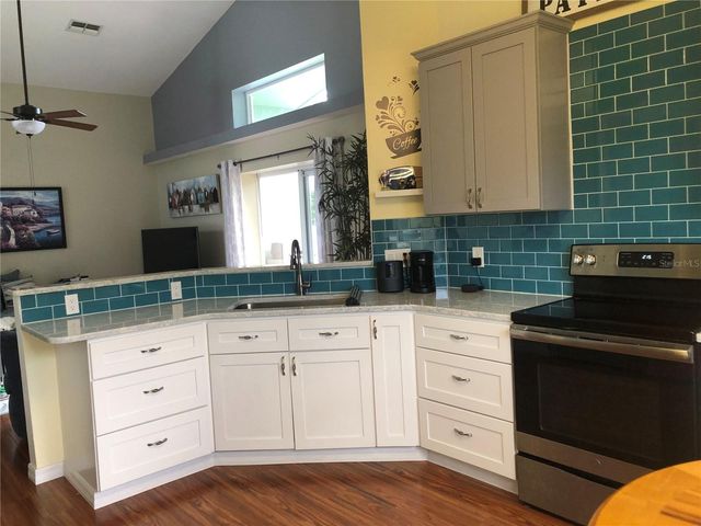 10125 PEOPLES LOOP, Port Richey, FL 34668
