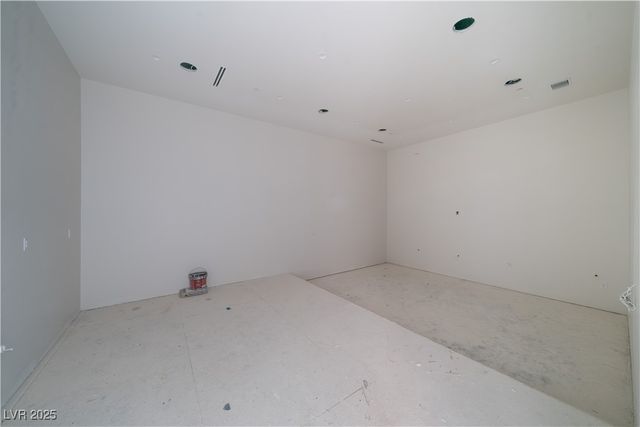 20 Olympia Canyon Way, Las Vegas, NV 89141