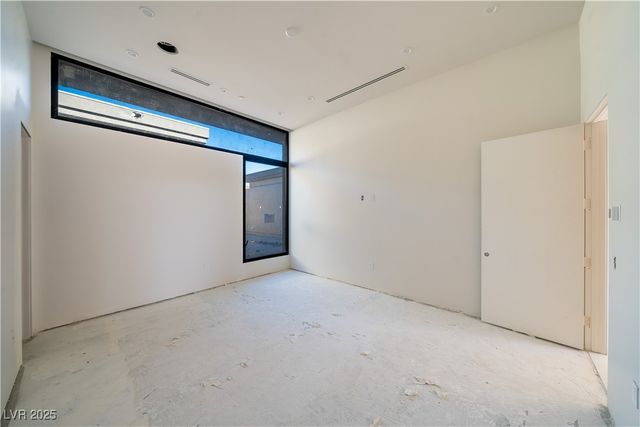 20 Olympia Canyon Way, Las Vegas, NV 89141