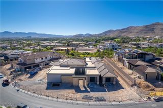 20 Olympia Canyon Way, Las Vegas, NV 89141