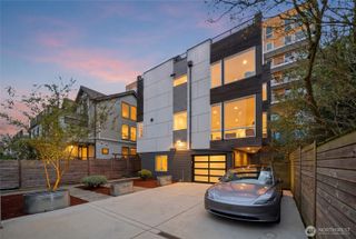 2512 Yale Avenue E #B, Seattle, WA 98102