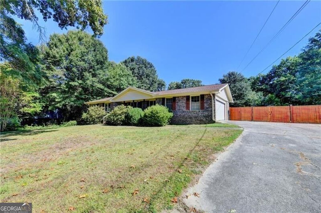 2926 Elizabeth Lane, Snellville, GA 30078 — photo 3