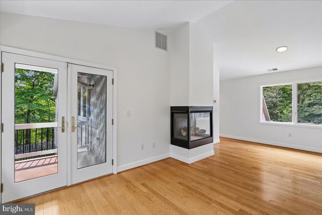 126 GILBERT CT, Edgewater, MD 21037