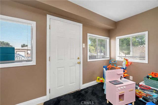 1206 E Cruces, Wilmington, CA 90744