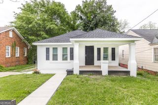 656 Villa Crest Avenue, Macon, GA 31206