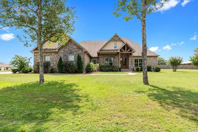 4033 Vineyard Way, Alexander, AR 72002