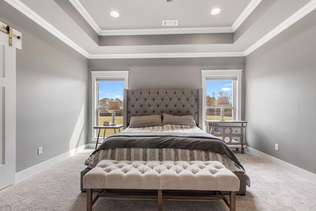 4033 Vineyard Way, Alexander, AR 72002