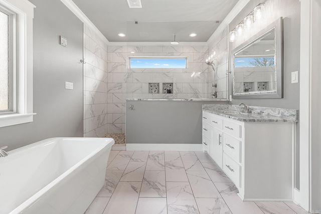 4033 Vineyard Way, Alexander, AR 72002