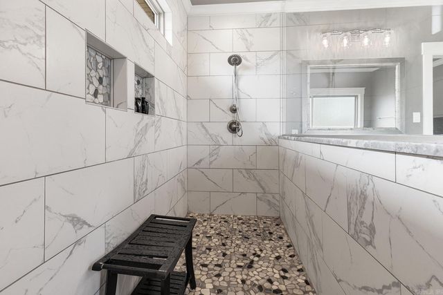 4033 Vineyard Way, Alexander, AR 72002