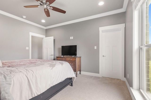 4033 Vineyard Way, Alexander, AR 72002