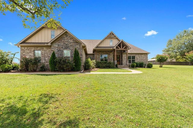 4033 Vineyard Way, Alexander, AR 72002