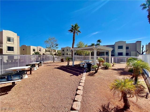 2044 Mesquite Lane 202, Laughlin, NV 89029