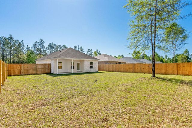 3812 Golden Acres Circle, Crestview, FL 32539