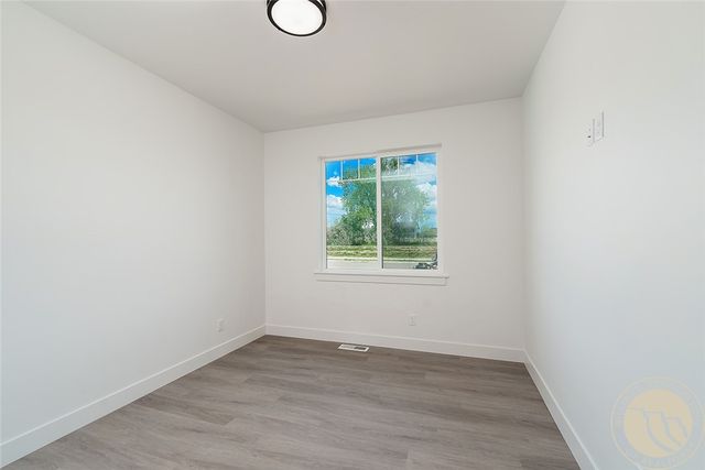 1218 Little River Loop E, Billings, MT 59106