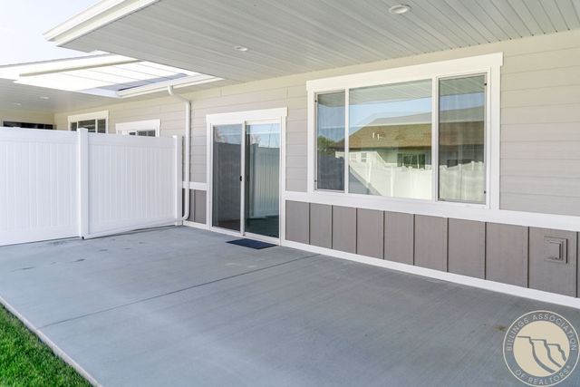 1218 Little River Loop E, Billings, MT 59106